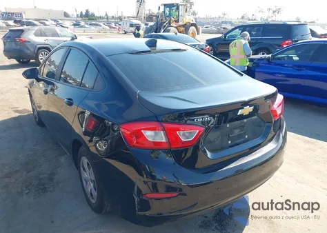 2018 Chevrolet Cruze Ls Auto z USA, uszkodzony, nr VIN 1G1BC5SM8J7192542